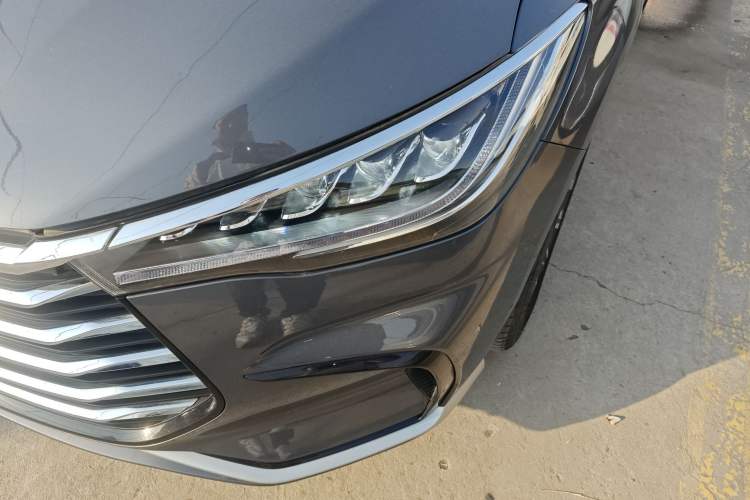 Used BYD Song MAX 2021 Upgraded Model 1.5T Automatic Luxury 7-Seater Left Front Headlight