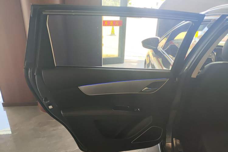 Used BYD Song MAX 2021 Upgraded Model 1.5T Automatic Luxury 7-Seater Left Rear Door Interior