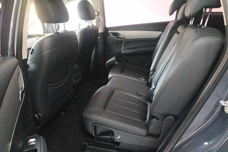 Used BYD Song MAX 2021 Upgraded Model 1.5T Automatic Luxury 7-Seater Left Rear Seat