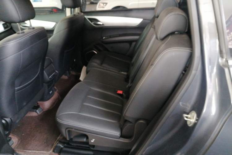 Used BYD Song MAX 2021 Upgraded Model 1.5T Automatic Luxury 7-Seater Left Rear Seat