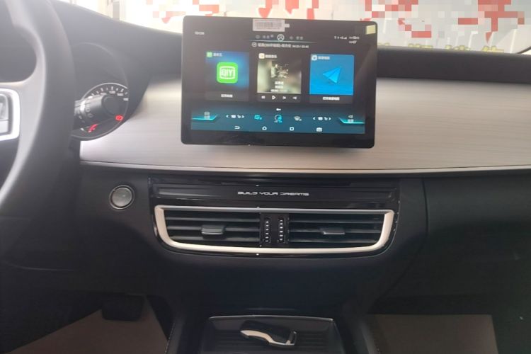 Used BYD Song MAX 2021 Upgraded Model 1.5T Automatic Luxury 7-Seater Audio And AC Panel