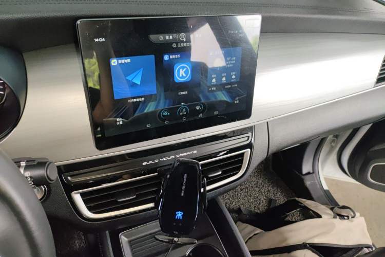 Used BYD Song MAX 2021 Upgraded Model 1.5T Automatic Luxury 6-Seater Audio And AC Panel