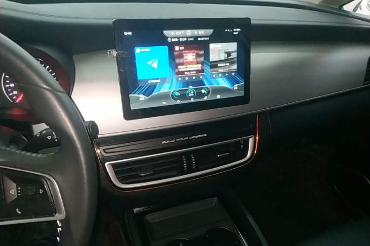 Used BYD Song MAX 2021 Upgraded Model 1.5T Automatic Luxury 7-Seater Audio And AC Panel
