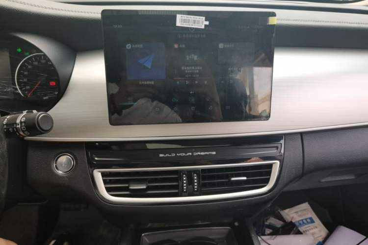 Used BYD Song MAX 2021 Upgraded Model 1.5T Automatic Luxury 7-Seater Audio And AC Panel