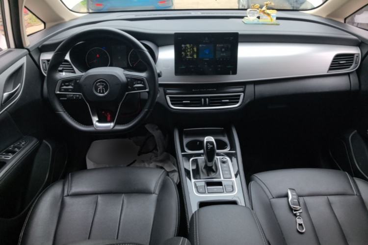 Used BYD Song MAX 2021 Upgraded Model 1.5T Automatic Luxury 6-Seater Center Console