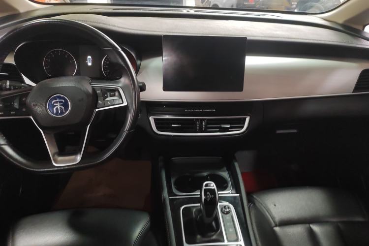 Used BYD Song MAX 2021 Upgraded Model 1.5T Automatic Prestige 7-Seater Center Console