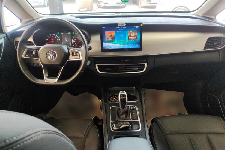 Used BYD Song MAX 2021 Upgraded Model 1.5T Automatic Luxury 6-Seater Center Console