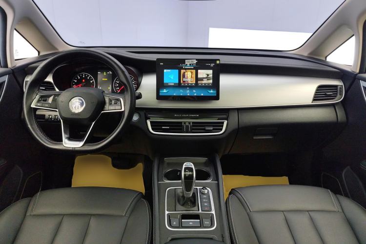 Used BYD Song MAX 2021 Upgraded Model 1.5T Automatic Luxury 7-Seater Center Console