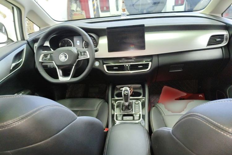 Used BYD Song MAX 2021 Upgraded Model 1.5T Automatic Luxury 6-Seater Center Console