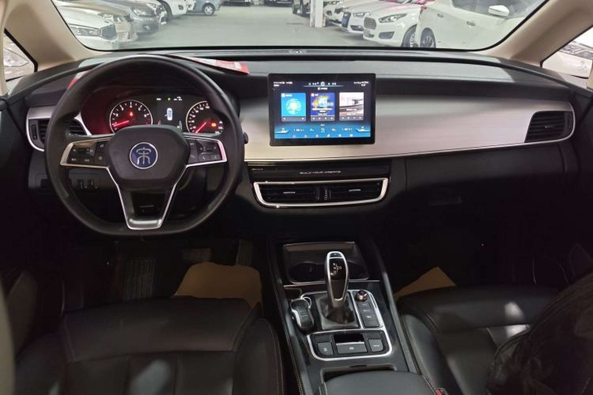 Used BYD Song MAX 2021 Upgraded Model 1.5T Automatic Prestige 6-Seater Center Console