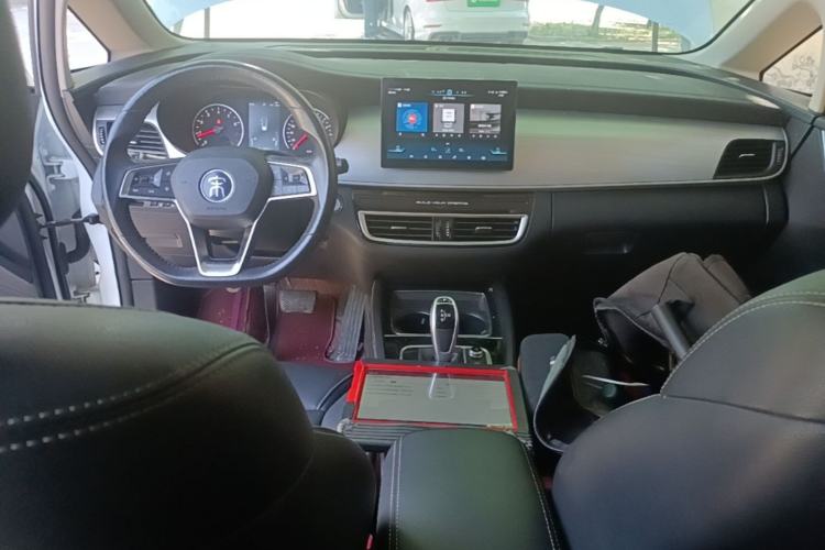 Used BYD Song MAX 2021 Upgraded Model 1.5T Automatic Prestige 6-Seater Center Console