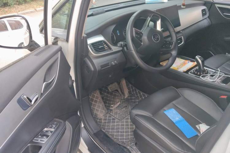 Used BYD Song MAX 2021 Upgraded Model 1.5T Automatic Prestige 7-Seater Driver Seat