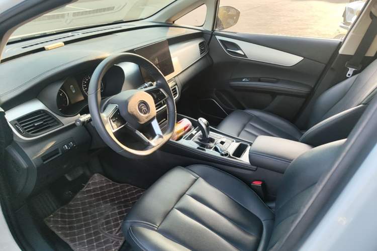 Used BYD Song MAX 2021 Upgraded Model 1.5T Automatic Luxury 6-Seater Driver Seat