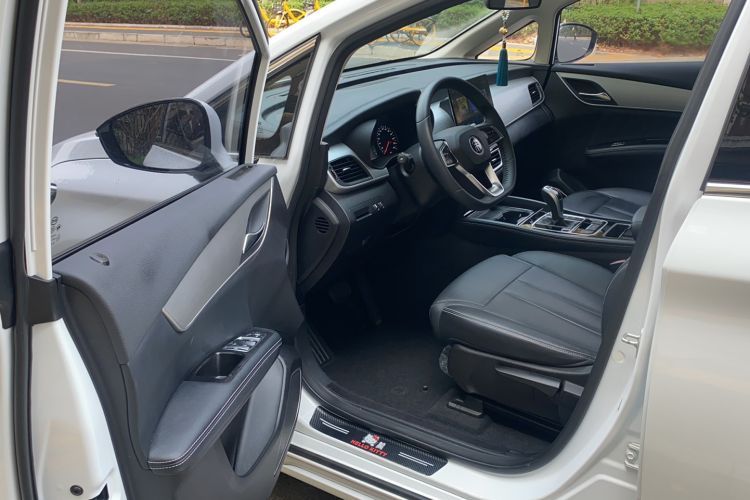 Used BYD Song MAX 2021 Upgraded Model 1.5T Automatic Luxury 7-Seater Driver Seat