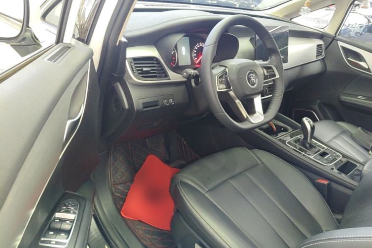 Used BYD Song MAX 2021 Upgraded Model 1.5T Automatic Luxury 6-Seater Driver Seat