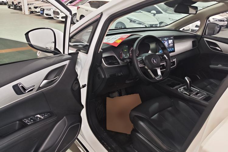 Used BYD Song MAX 2021 Upgraded Model 1.5T Automatic Prestige 6-Seater Driver Seat