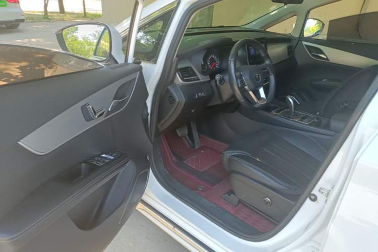 Used BYD Song MAX 2021 Upgraded Model 1.5T Automatic Prestige 6-Seater Driver Seat