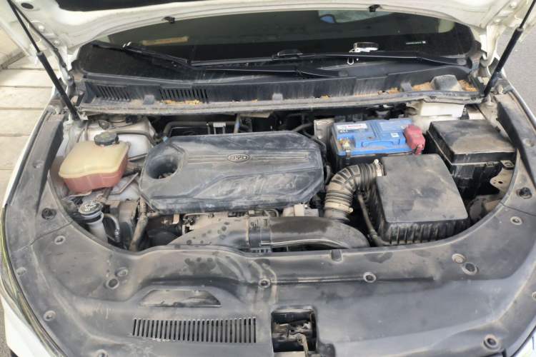 Used BYD Song MAX 2021 Upgraded Model 1.5T Automatic Luxury 7-Seater Engine Bay