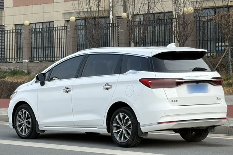 Used BYD Song MAX 2021 Upgraded Model 1.5T Automatic Prestige 7-Seater Exterior 1