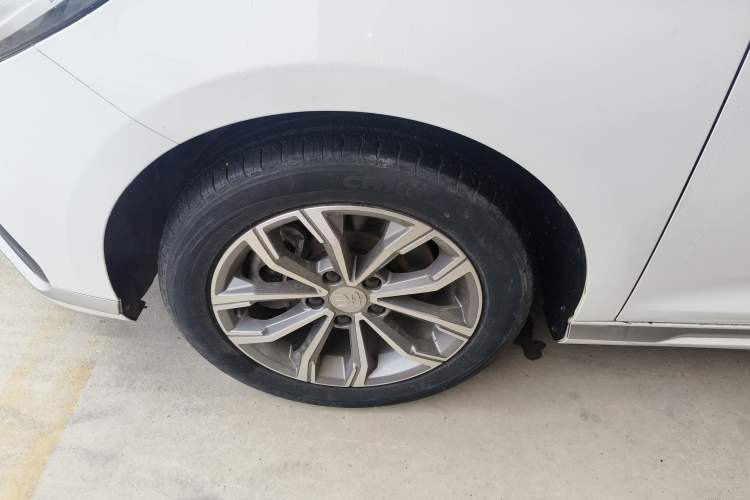 Used BYD Song MAX 2021 Upgraded Model 1.5T Automatic Luxury 7-Seater Exterior 4
