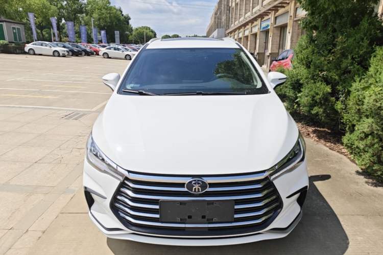 Used BYD Song MAX 2021 Upgraded Model 1.5T Automatic Luxury 6-Seater Front