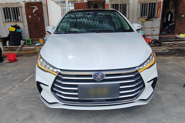 Used BYD Song MAX 2021 Upgraded Model 1.5T Automatic Prestige 6-Seater Front