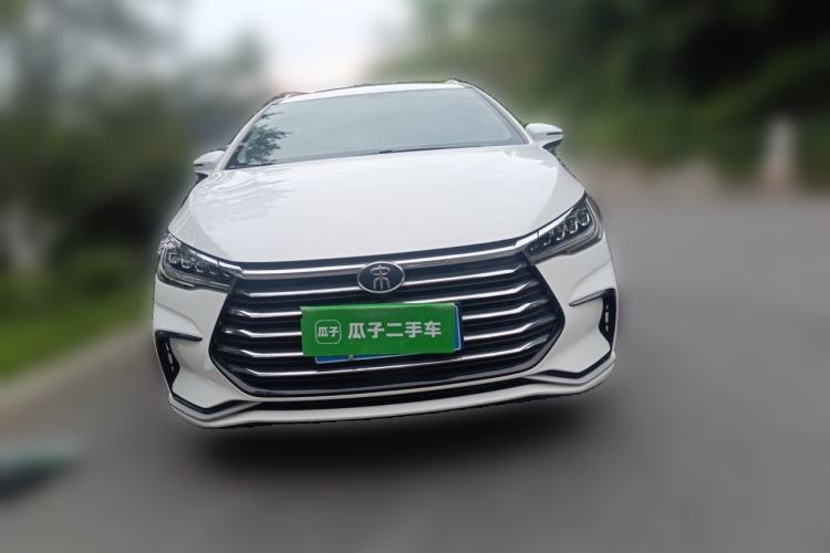 Used BYD Song MAX 2021 Upgraded Model 1.5T Automatic Luxury 6-Seater Front