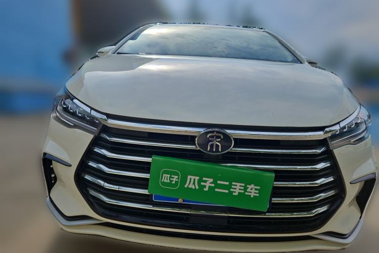 Used BYD Song MAX 2021 Upgraded Model 1.5T Automatic Luxury 6-Seater Front