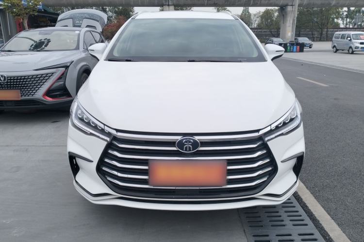 Used BYD Song MAX 2021 Upgraded Model 1.5T Automatic Luxury 7-Seater Front