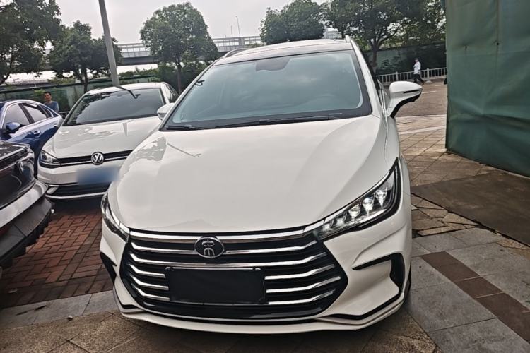 Used BYD Song MAX 2021 Upgraded Model 1.5T Automatic Prestige 7-Seater Front