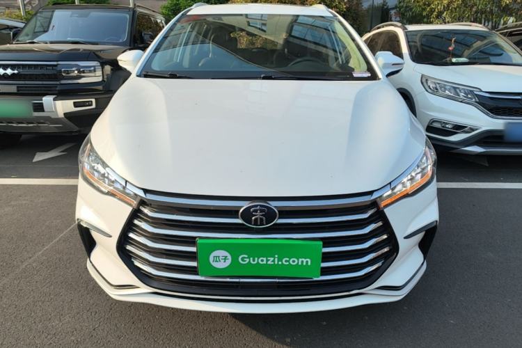 Used BYD Song MAX 2021 Upgraded Model 1.5T Automatic Luxury 6-Seater Front
