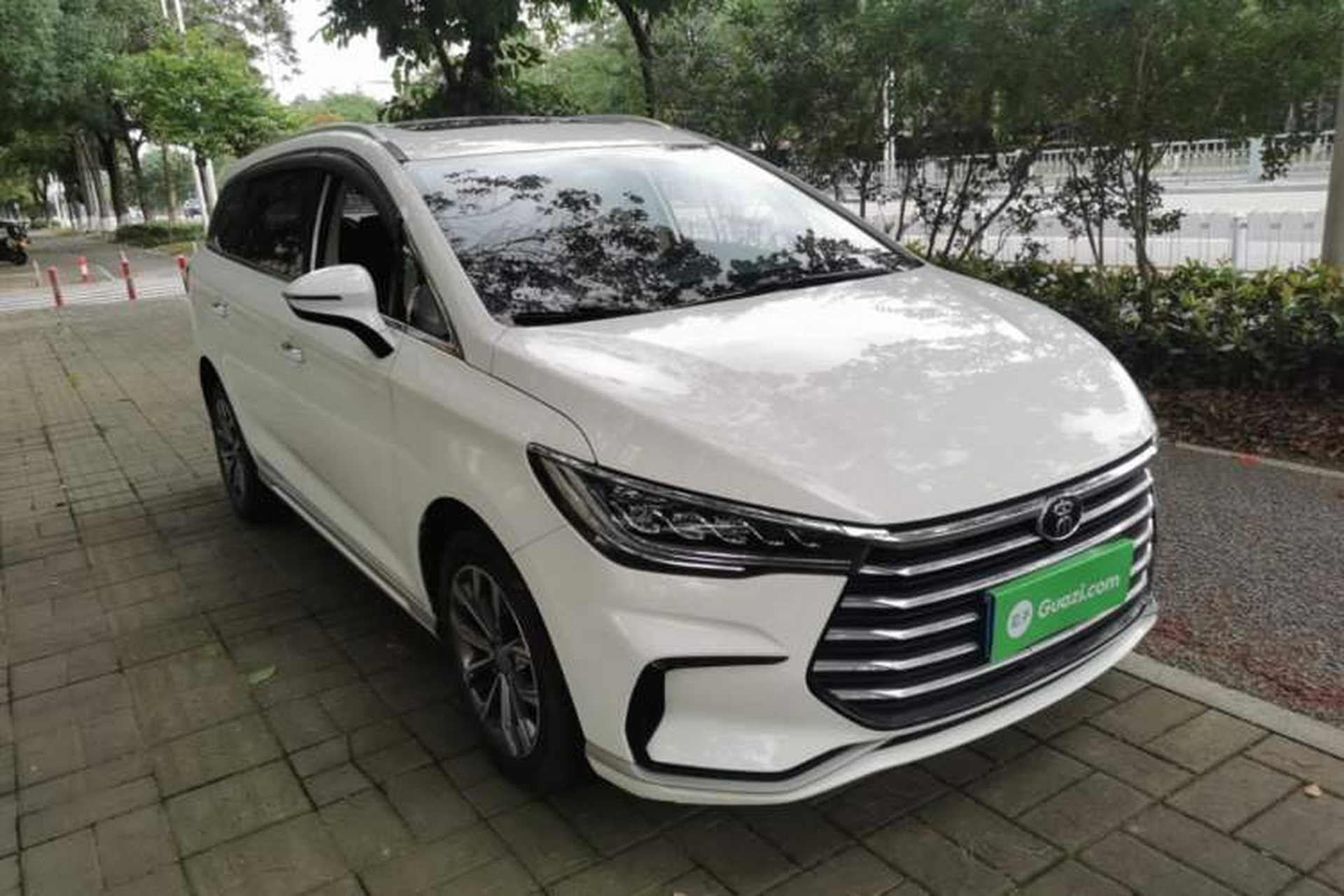 Used BYD Song MAX 2021 Upgraded Model 1.5T Automatic Luxury 7-Seater Front Right 45 Deg