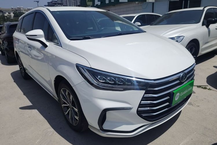Used BYD Song MAX 2021 Upgraded Model 1.5T Automatic Luxury 7-Seater Front Right 45 Deg