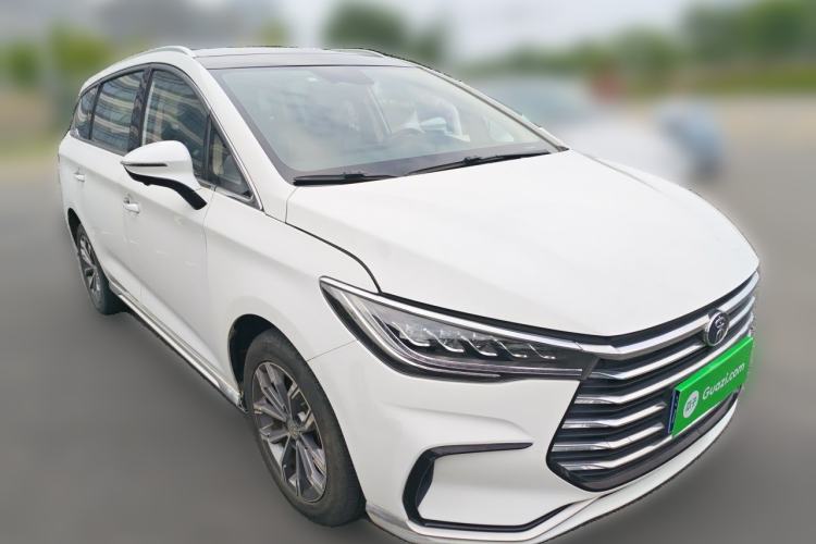 Used BYD Song MAX 2021 Upgraded Model 1.5T Automatic Prestige 7-Seater Front Right 45 Deg