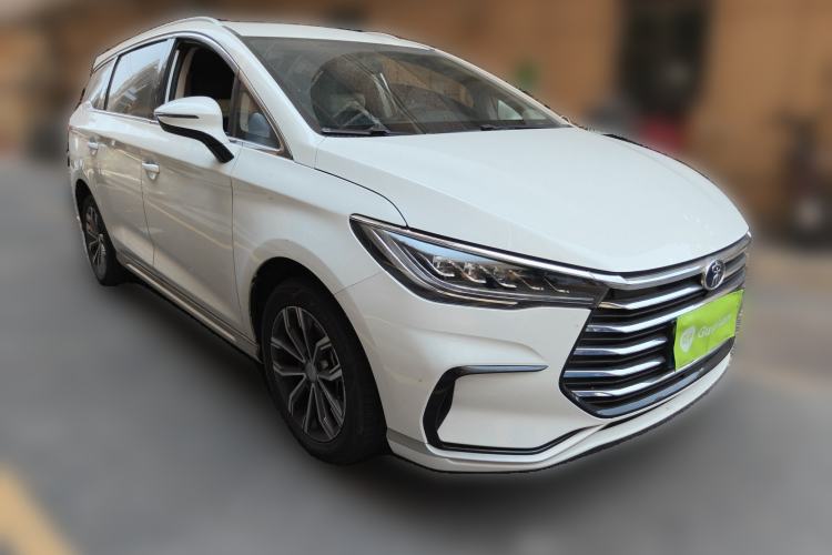 Used BYD Song MAX 2021 Upgraded Model 1.5T Automatic Luxury 7-Seater Front Right 45 Deg