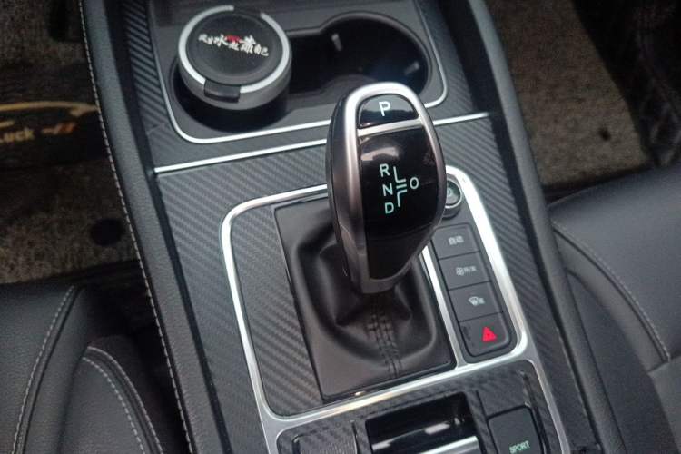 Used BYD Song MAX 2021 Upgraded Model 1.5T Automatic Luxury 6-Seater Gear Lever