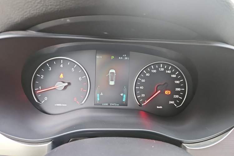 Used BYD Song MAX 2021 Upgraded Model 1.5T Automatic Luxury 6-Seater Instrument Cluster