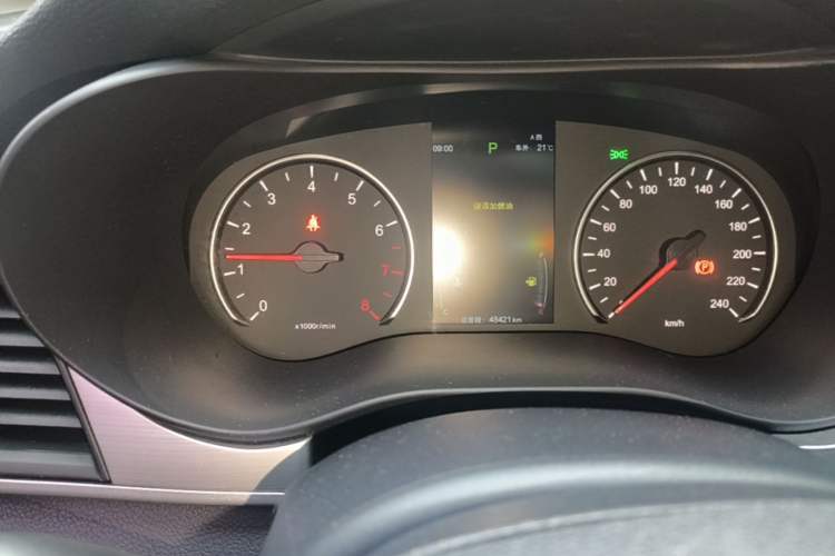 Used BYD Song MAX 2021 Upgraded Model 1.5T Automatic Luxury 6-Seater Instrument Cluster