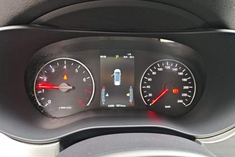 Used BYD Song MAX 2021 Upgraded Model 1.5T Automatic Luxury 6-Seater Instrument Cluster