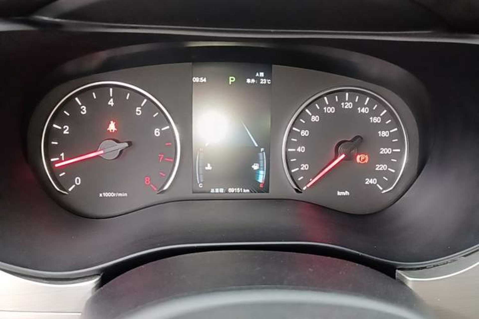 Used BYD Song MAX 2021 Upgraded Model 1.5T Automatic Flagship 7-Seater Instrument Cluster