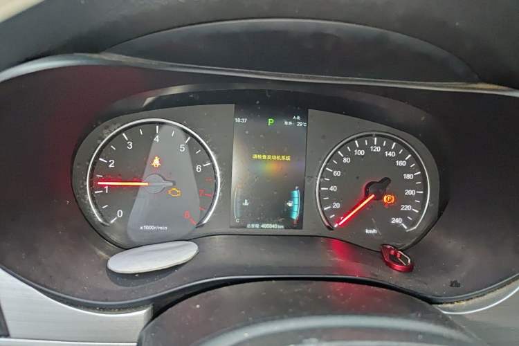 Used BYD Song MAX 2021 Upgraded Model 1.5T Automatic Luxury 7-Seater Instrument Cluster