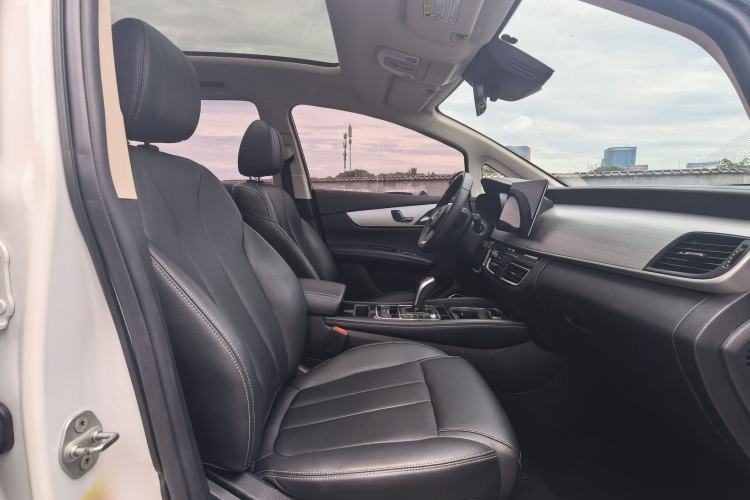 Used BYD Song MAX 2021 Upgraded Model 1.5T Automatic Prestige 7-Seater Interior 11