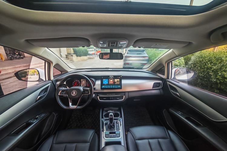 Used BYD Song MAX 2021 Upgraded Model 1.5T Automatic Luxury 7-Seater Interior 2