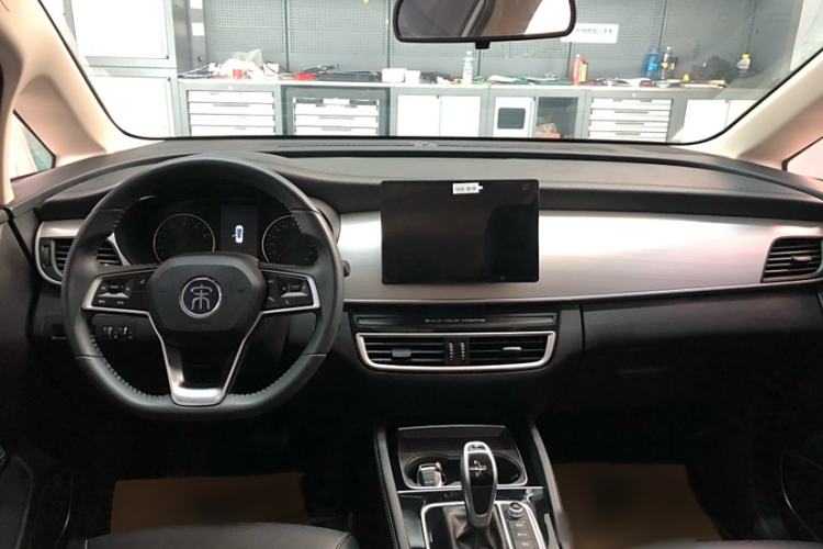 Used BYD Song MAX 2021 Upgraded Model 1.5T Automatic Luxury 6-Seater Interior 2
