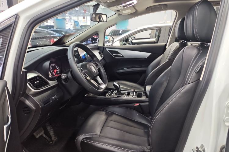 Used BYD Song MAX 2021 Upgraded Model 1.5T Automatic Luxury 6-Seater Interior 3