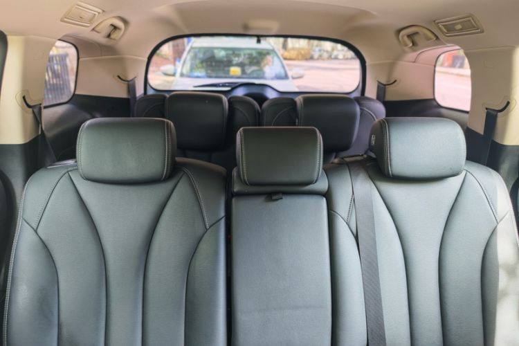 Used BYD Song MAX 2021 Upgraded Model 1.5T Automatic Luxury 7-Seater Interior 6