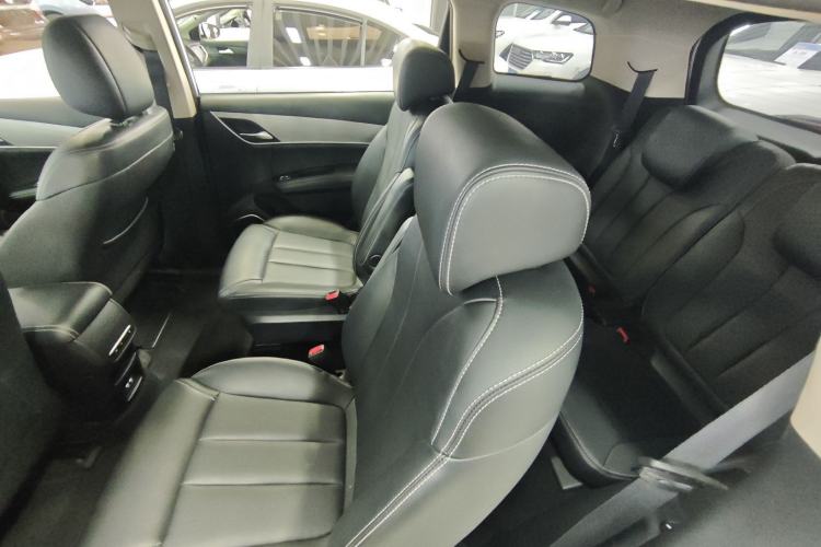 Used BYD Song MAX 2021 Upgraded Model 1.5T Automatic Luxury 6-Seater Interior 7