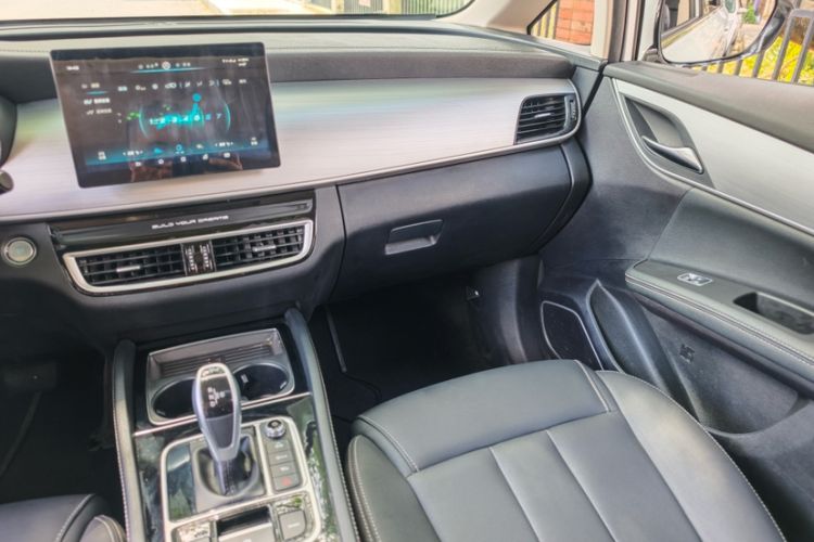 Used BYD Song MAX 2021 Upgraded Model 1.5T Automatic Luxury 7-Seater Interior 8