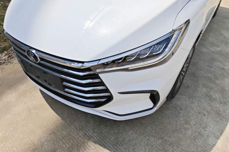 Used BYD Song MAX 2021 Upgraded Model 1.5T Automatic Luxury 6-Seater Left Front Headlight