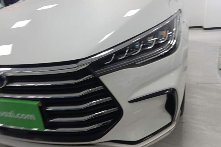 Used BYD Song MAX 2021 Upgraded Model 1.5T Automatic Luxury 7-Seater Left Front Headlight